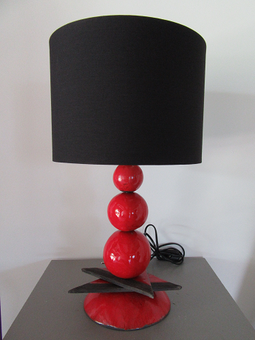 lampe boules rouges