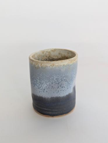 tasse café tordue bleu mat 